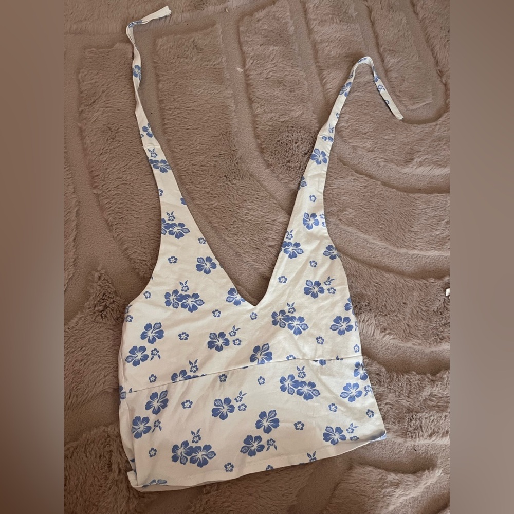 Hollister White and Blue Floral Top